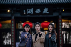 小姐姐去湖北过年视频,小姐姐镜头下的温馨年味时光